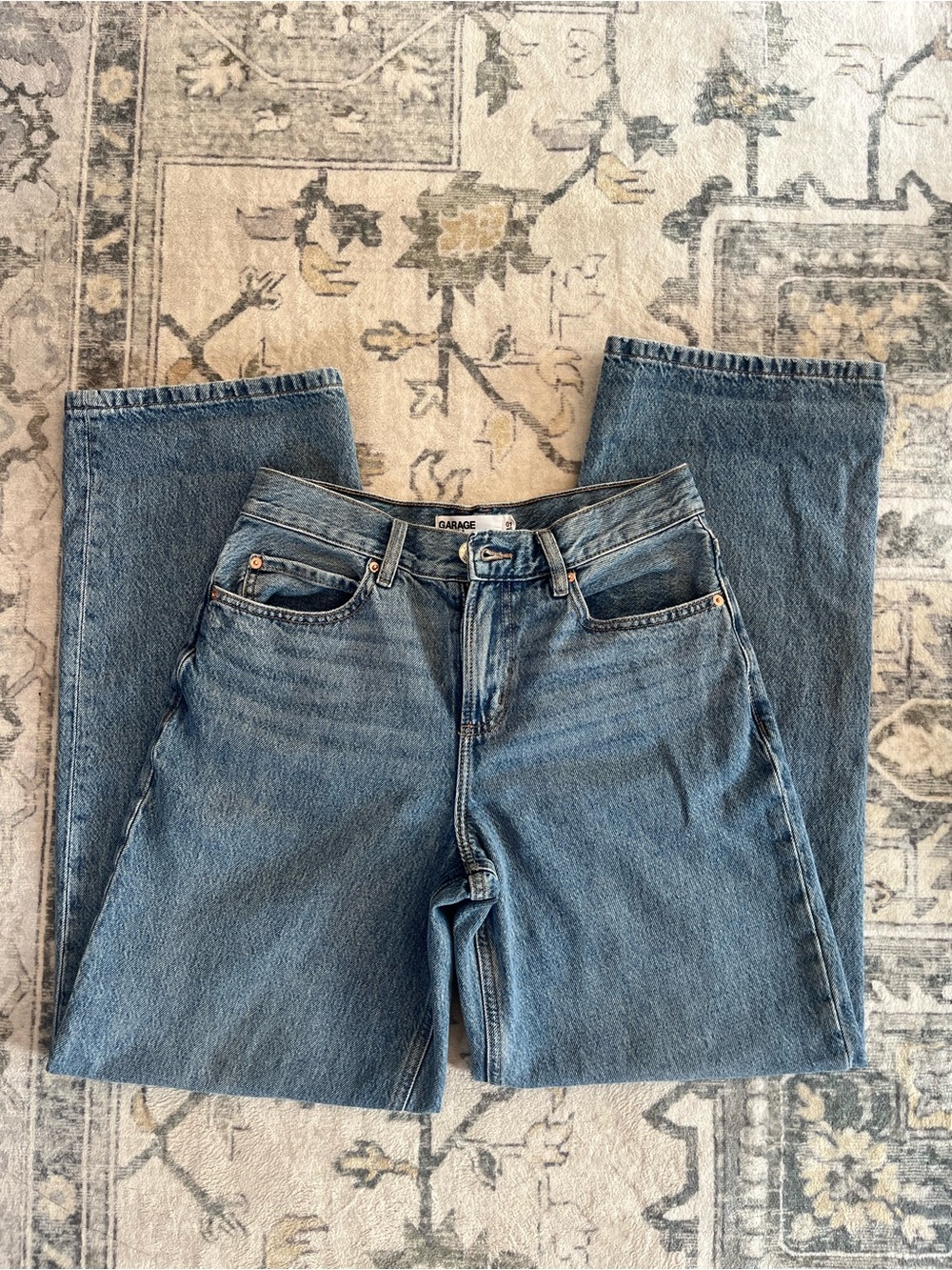 Garage Low Rise Baggy Jeans